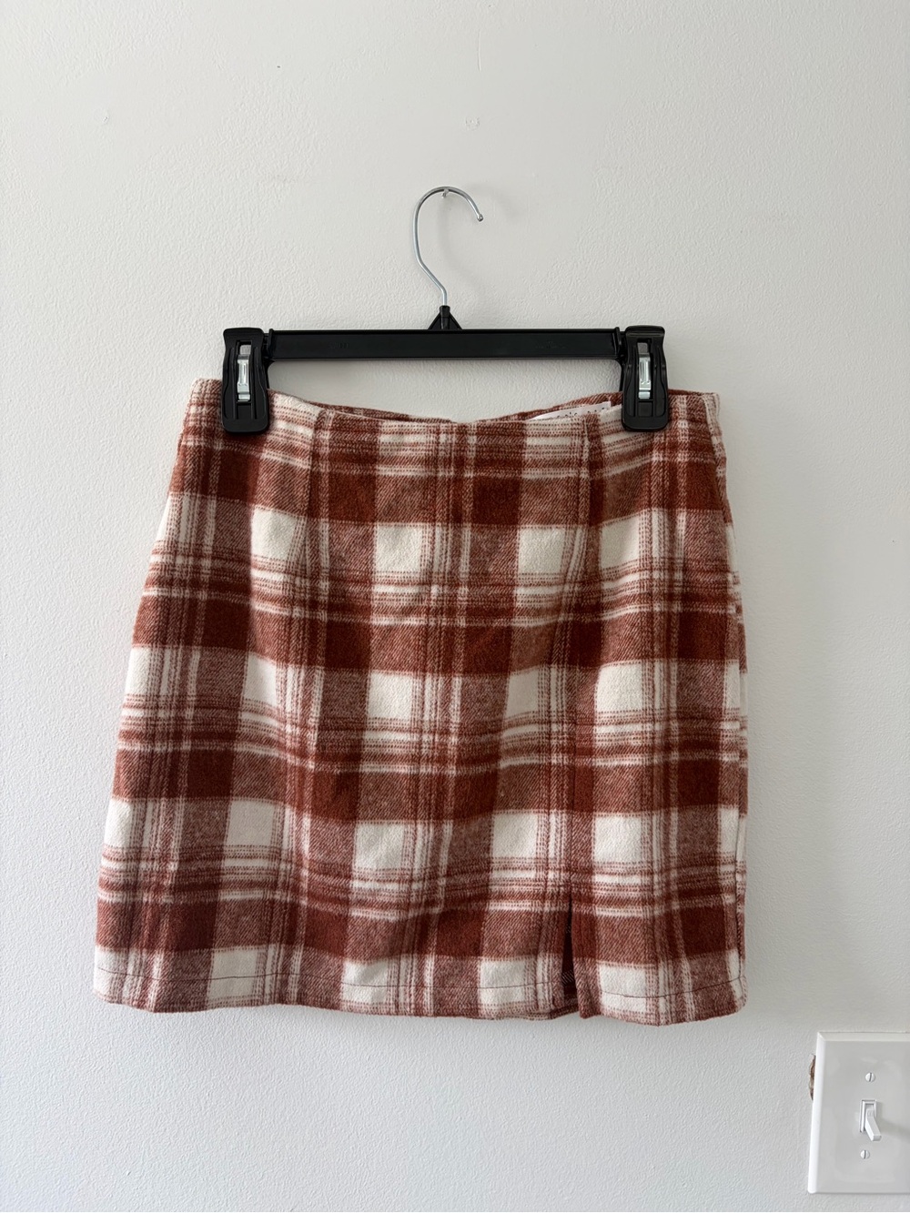 Potter’s Pot Mini Skirt- Size Medium